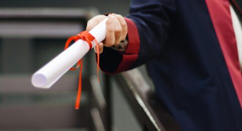 difference between diploma and transcript